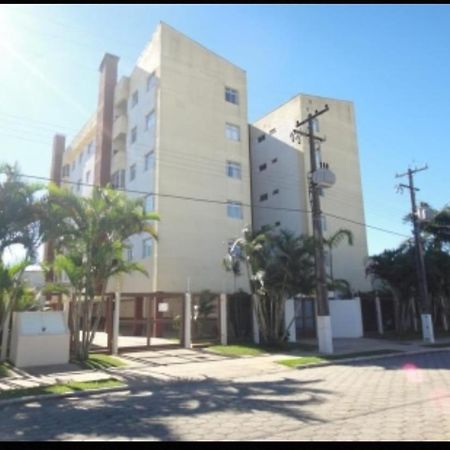 Apartamento Praia Guaratuba Eksteriør billede